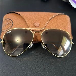 Ray-Ban Classic Gold Sunglasses with Brown Lenses